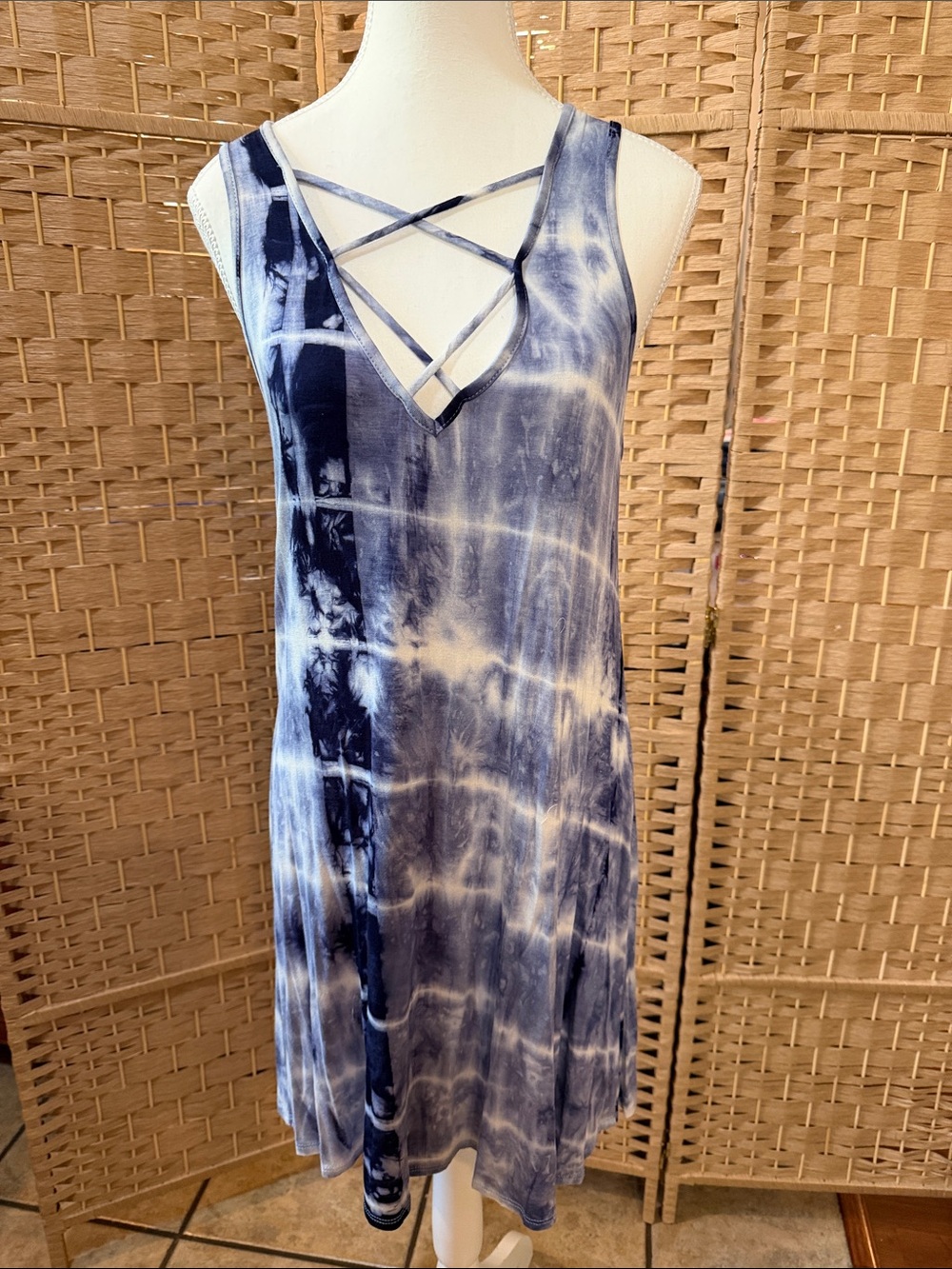 gaze Navy and White Tie-Dye Crisscross V-Neck Midi Dress